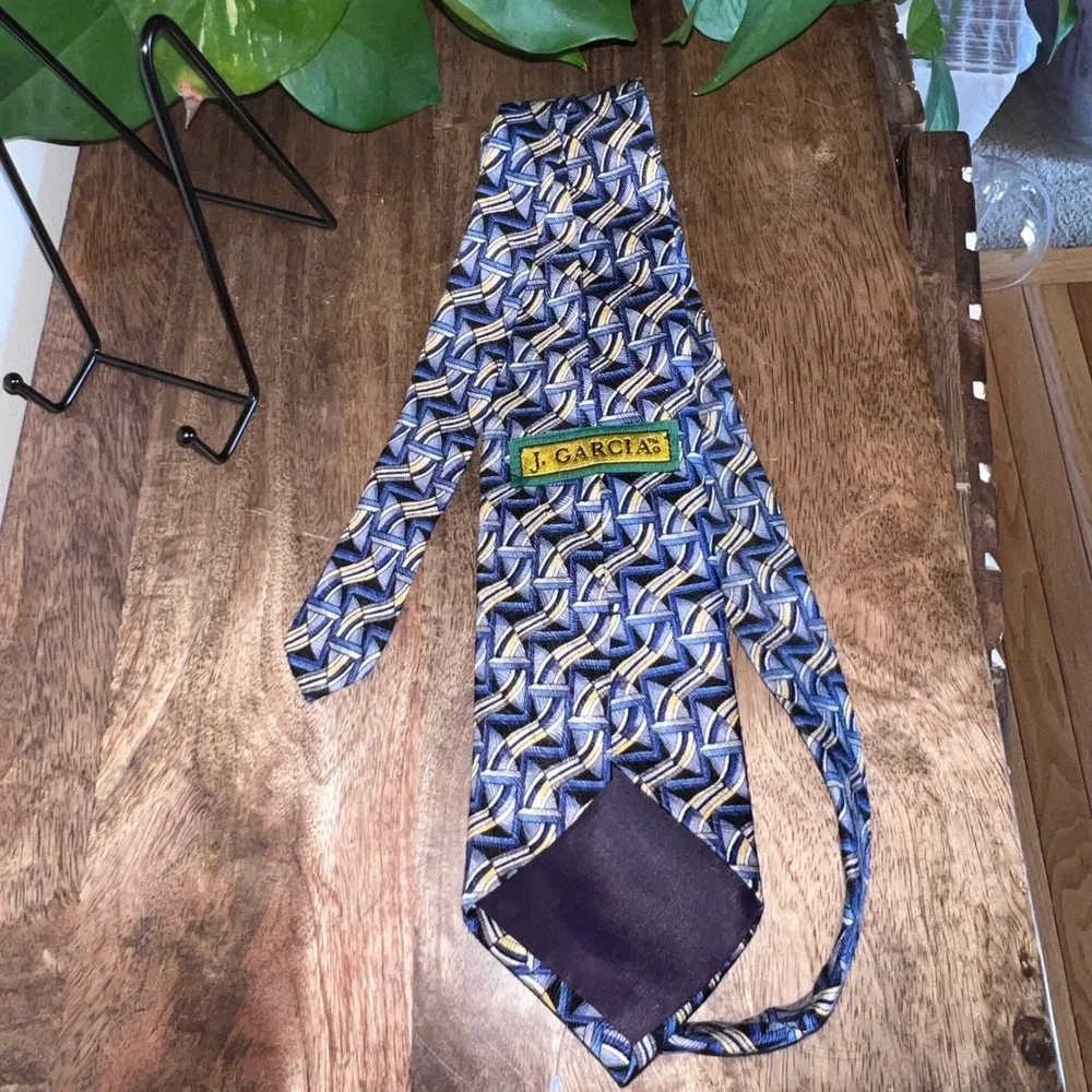 J.‎ Garcia Necktie 100% Silk Blue Gold Geometric Pattern USA Made Men's Tie